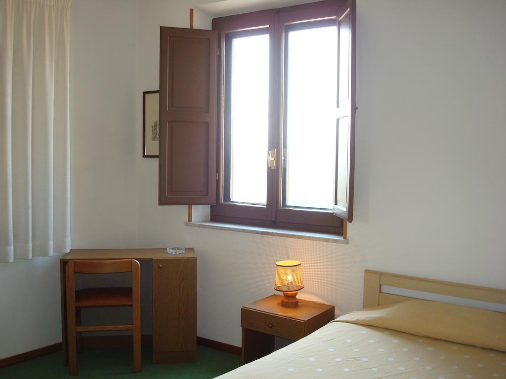 Albergo La Sfinge К'юзі Екстер'єр фото