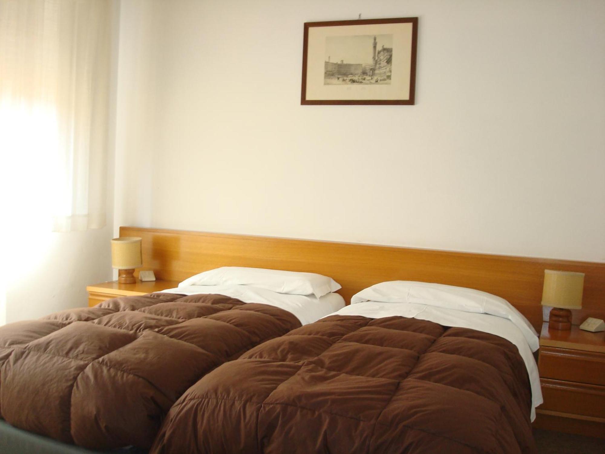 Albergo La Sfinge К'юзі Екстер'єр фото