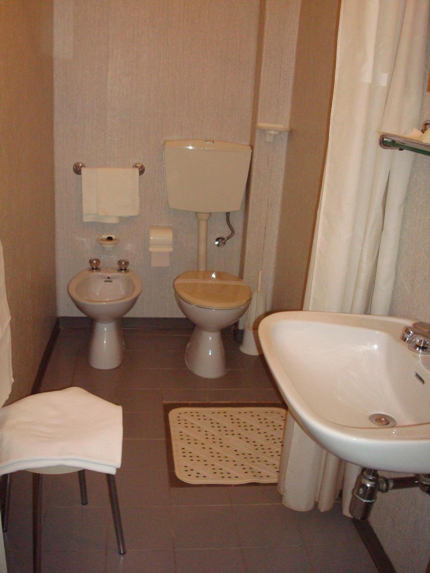 Albergo La Sfinge К'юзі Екстер'єр фото